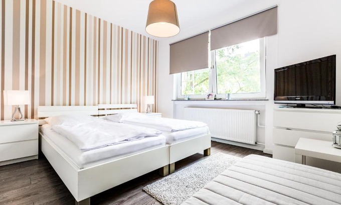 Hoehenberg Apartment | Apartments Köln
