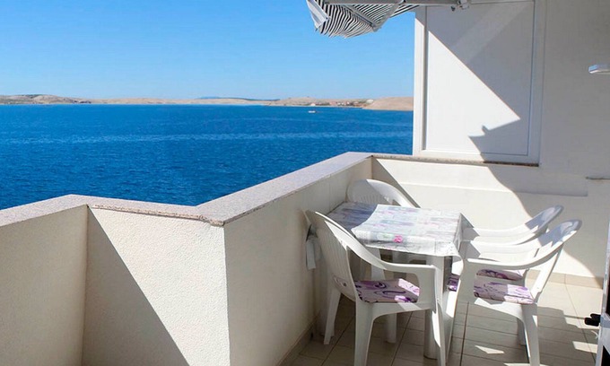 Zubovici Apartment | Apartments Ljubica (90181-A4) - Metajna - island Pag