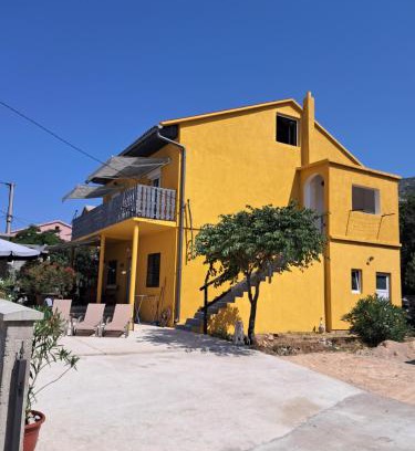 Karlobag Apartment | Apartments Mara Bela