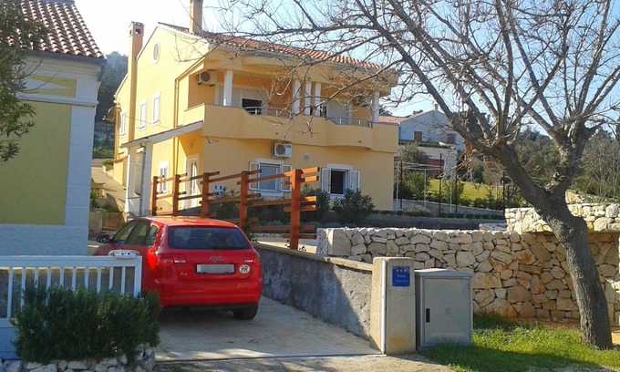 Veli Rat Apartment | Apartments Marijan, (16162), Veli Rat, Croatia