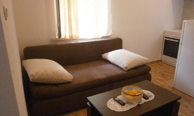 Blace Apartment | Apartments Niki (107571-A2) - Blace (Opuzen)