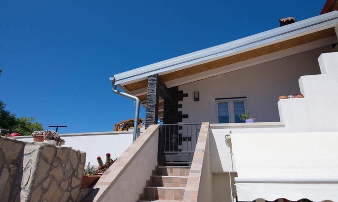 Veli Losinj Apartment | Apartments with parking space Veli Losinj, Losinj - 21260