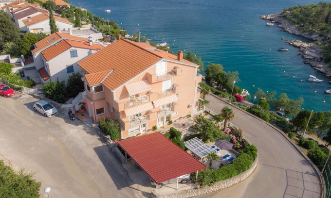 Klanfari Apartment | Apartments Zorica