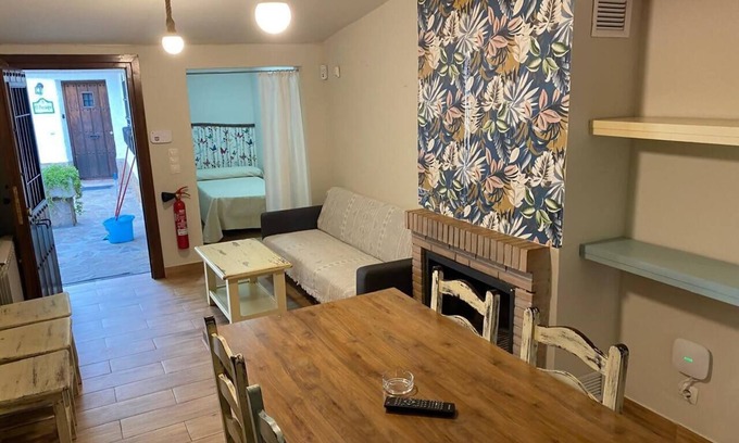 Huetor Santillan House | Apiedesierra Granada - Cypress Cottage