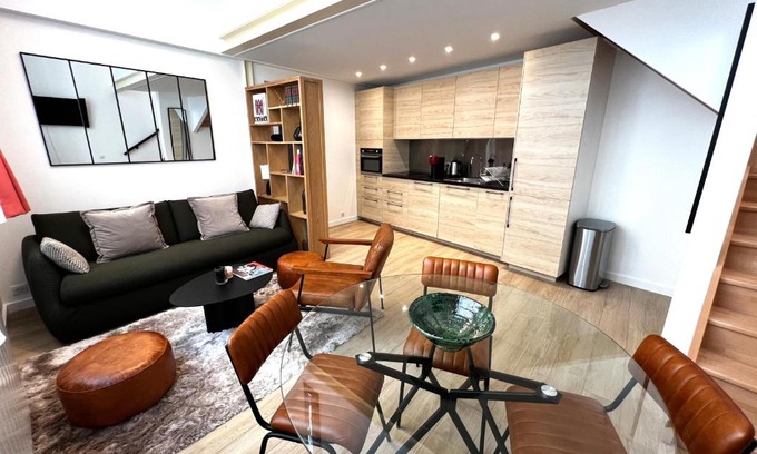 Montparnasse Apartment | Apollinaire - Luxury Loft - Heart of Montparnasse