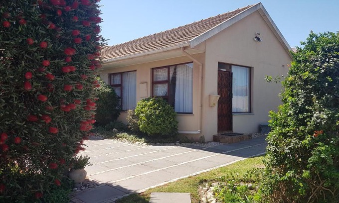 Vredenburg Apartment | Apollo Self Catering