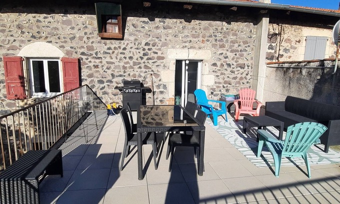 Arsac-en-Velay Apartment | Apparently 4 people