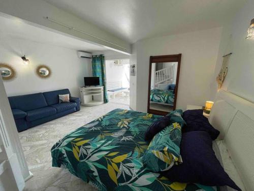 Mont Vergna Apartment | Appart adorable proche de la baie orientale, Idolem résidence unité 2 - 57 Rue du Mont Vernon 1