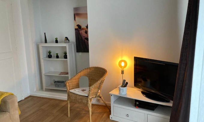 Pamiers Apartment | Appart Aux deux Colombes avec Balcon et Garage