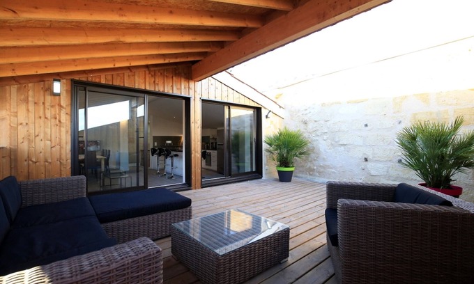 Hotel de Ville - Quinconces Apartment | Appart CAMILLE JULLIAN 160m² 3 Bedrooms Duplex