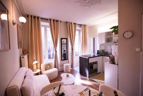 City-Centre - Petite France Apartment | Appart Centre-ville, Cathédrale, Petite France