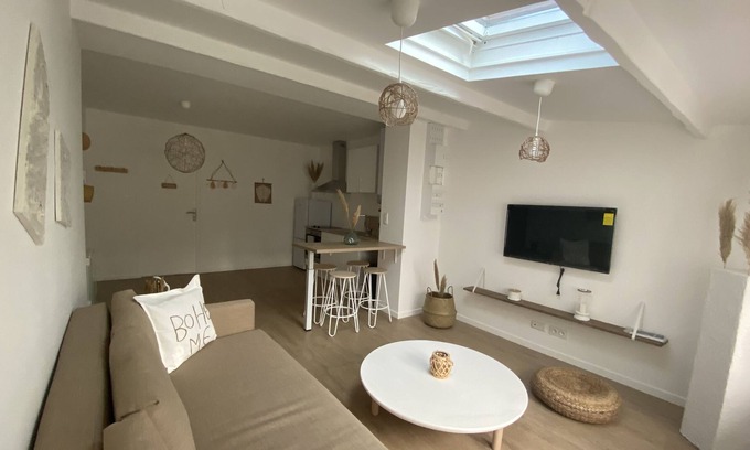 Chaumontel Apartment | Appart « Cosy Boheme » Parc Asterix, Chantilly, CDG