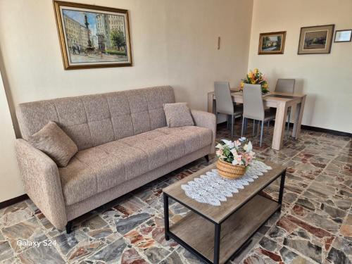 Sormano House | Appartamenti Dicinisio