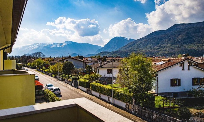 Maniago Apartment | Appartamento Borgo Peschiere