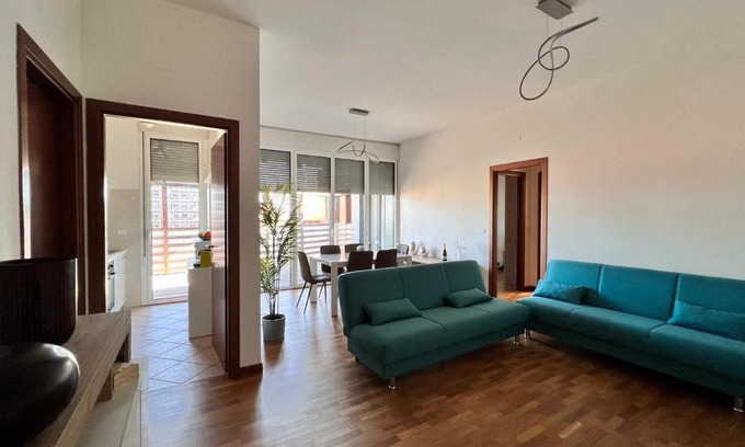 Santo Stefano Apartment | APPARTAMENTO DE LUXE GIADA
