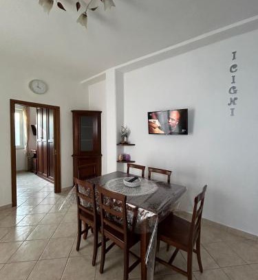 Forio Apartment | Appartamento Deluxe I Cigni - Forio Ischia