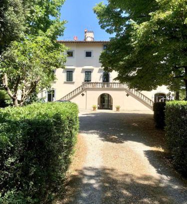 Empoli Apartment | Appartamento in villa storica: Villa Giulia