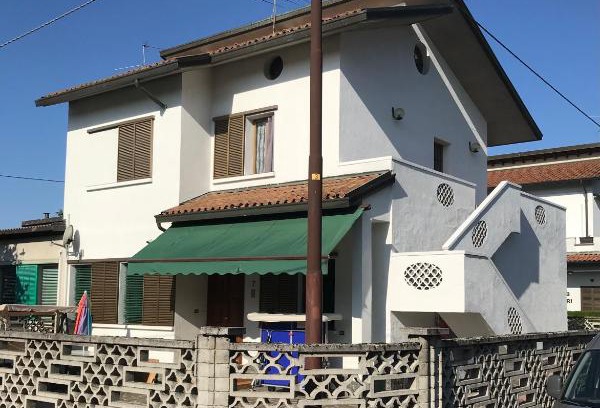 Villaggio degli Sposi Apartment | Appartamento per brevi periodi "Michélmabel"