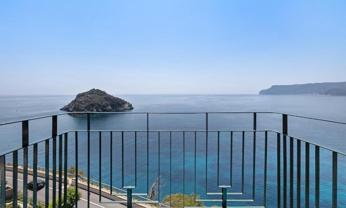 Torre del Mare Apartment | Appartamento stupenda vista mare