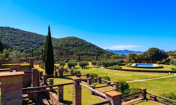 Bagnaia Apartment | Appartamento Via dei Lecci