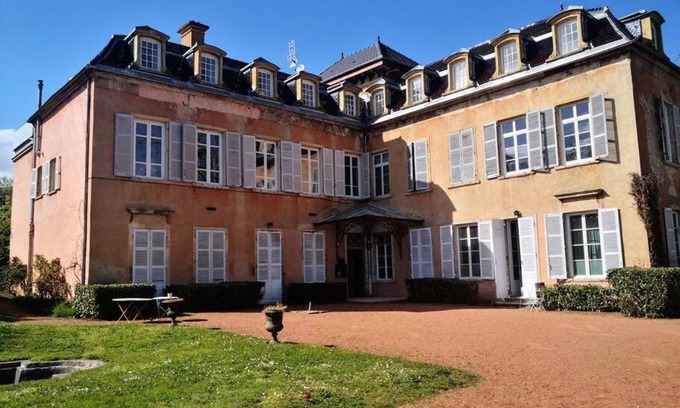 Saint-Cyr-au-Mont-d'Or Apartment | Appartement chic et de caractère !