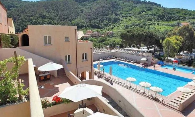 Finale Ligure Apartment | Appartement 3 étoiles - Piscine - ccb0dhc
