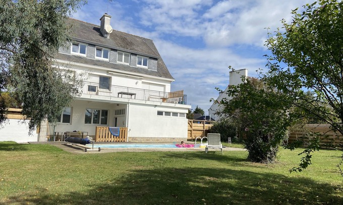 Nevez Apartment | Appartement 6 Personnes, Coeur de Bourg à 10mm de la Plage