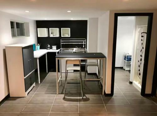 Longueuil Apartment | Appartement au calme, à 15 min de Montréal