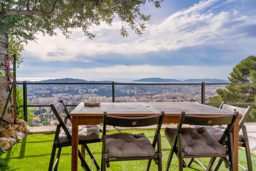 Toulon Apartment | Appartement avec vue mer panoramique