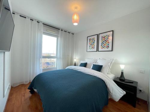 Poteries Apartment | Appartement calme avec balcon, à 4km du centre, Parking, WI-FI, Netflix gratuit