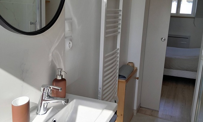 Mortain Apartment | Appartement Central & Cosy