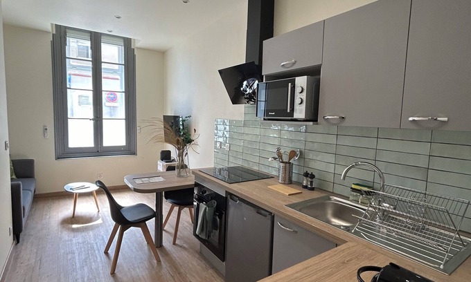 Castelnaudary Apartment | Appartement Centre Ville