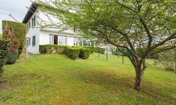 Ciboure Apartment | Appartement Ciboure, 4 pièces, 6 personnes - FR-1-4-572