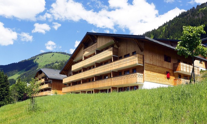 Chatel Condo | Appartement Cosy + Charmant | Navette gratuite!