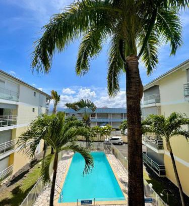 Baie-Mahault Apartment | Appartement cosy en ville