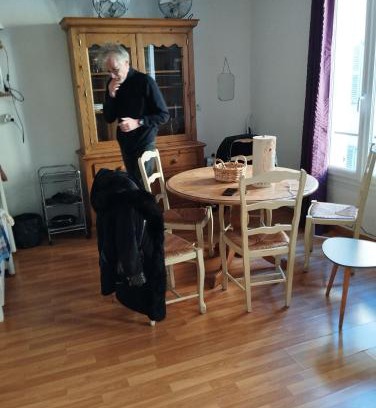Cotignac Apartment | Appartement d'Artiste
