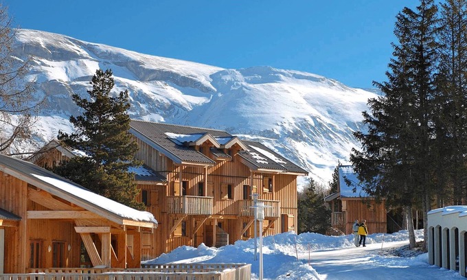 Saint-Etienne-en-Devoluy Condo | Appartement Duplex de Montagne + Accès Sauna