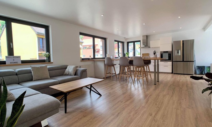 Dinsheim Apartment | Appartement Moderne et Lumineux Avec Deux Chambres