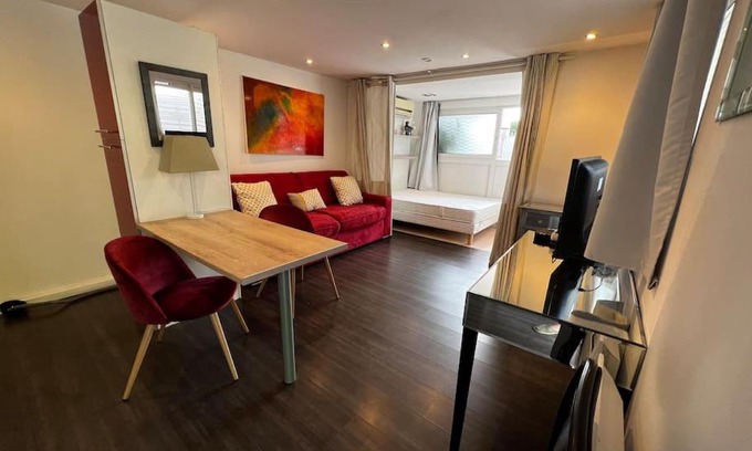 Toulouse North Apartment | Appartement grand studio avec parking