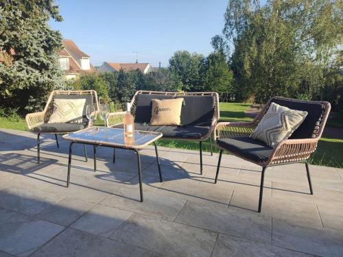 Thorigny-sur-Marne Apartment | appartement la boheme, Disney 15 min, Paris 25 min