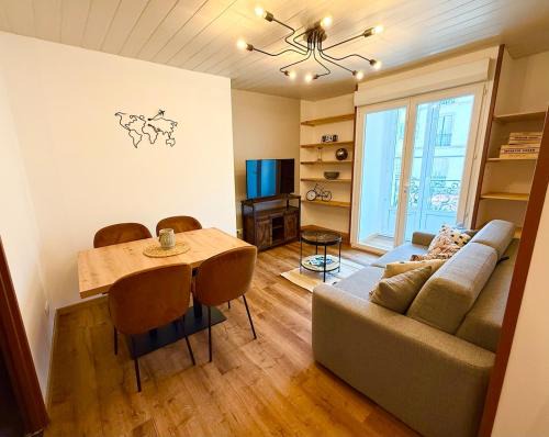 Le Puy-en-Velay Apartment | Appartement La Pause Ponote, centre ville du Puy-en-velay