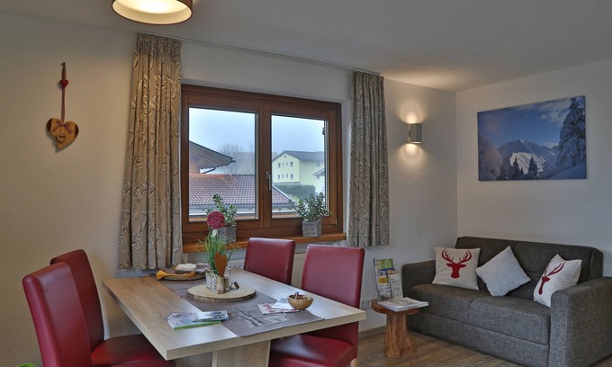 Bichlbach Apartment | Appartement mit Bergblick