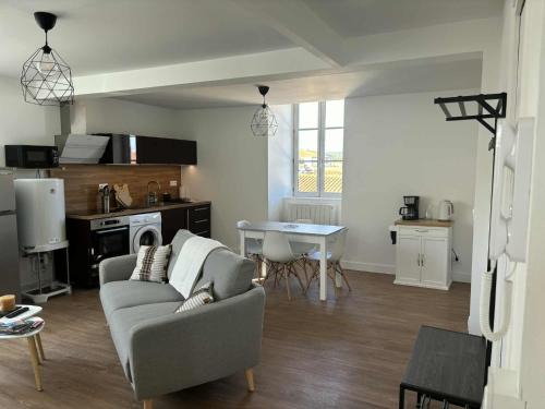 Combronde Apartment | Appartement moderne proche de l'autoroute