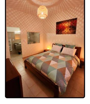 Roussillon Apartment | Appartement Roussillon