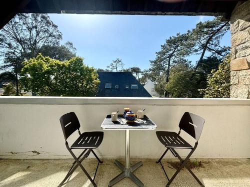 Carnac Apartment | Appartement T2 + Cabine à Carnac, Proche Plages, Balcon, Parking, 4 Pers. - FR-1-377-51