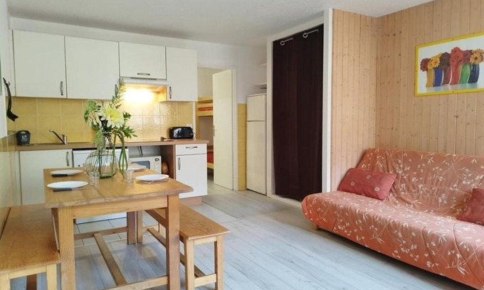 Orcieres-Merlette Apartment | Appartement T2 cabine pour 8 pers, ski aux pieds, bien équipé, proche commerces et sports - FR-1-262-137