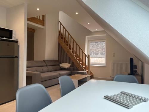 Beaucourt Apartment | Appartement T3 Duplex centre ville