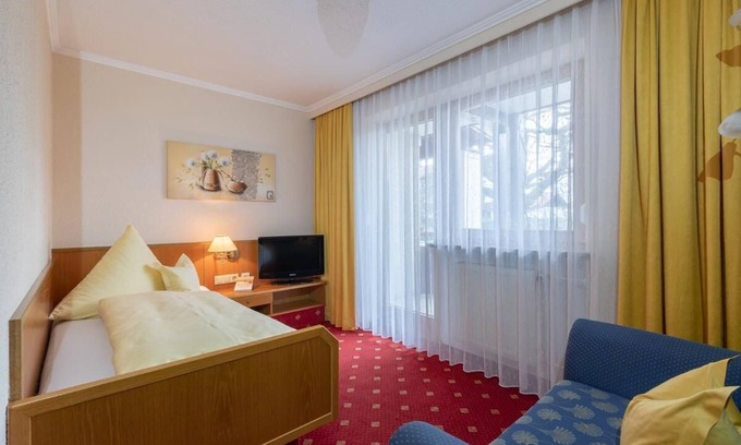 Safferstetten Apartment | Appartement Typ G & E | zentrales Nichtraucher-App. mit Liegewiese