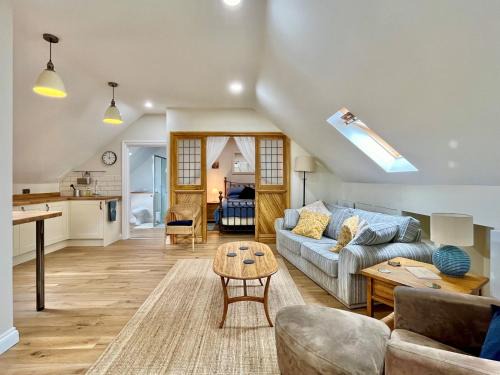 Ford House | Apple Tree Barn by inspirestays-com