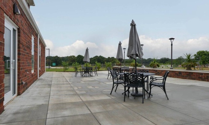 Appomattox Hotel | Appomattox Inn and Suites